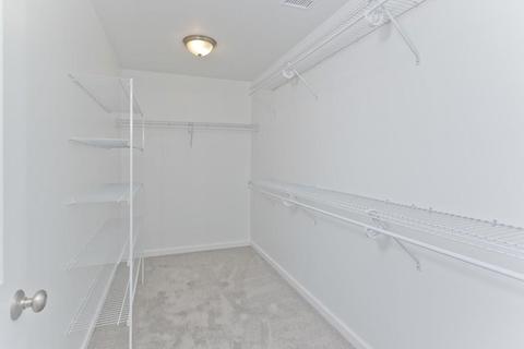 176 Barrington Dr, Springfield, MA 01129 photo 26