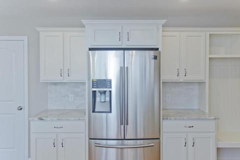 176 Barrington Dr, Springfield, MA 01129 photo 6