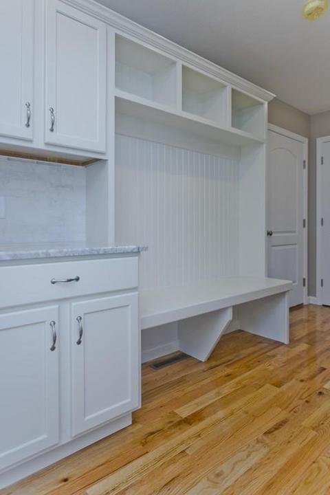176 Barrington Dr, Springfield, MA 01129 photo 7