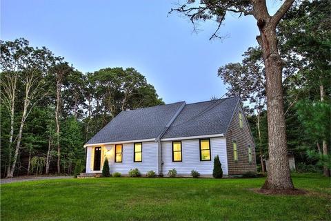 32 Capn Lijahs Rd, Barnstable, MA 02632 photo 1