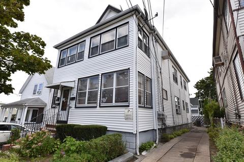 31 Rich St, Everett, MA 02149 photo 1