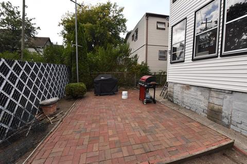 31 Rich St, Everett, MA 02149 photo 7