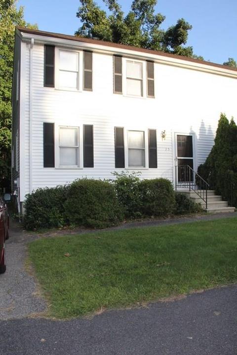 35 Vincent Cir, Worcester, MA 01604 photo 2