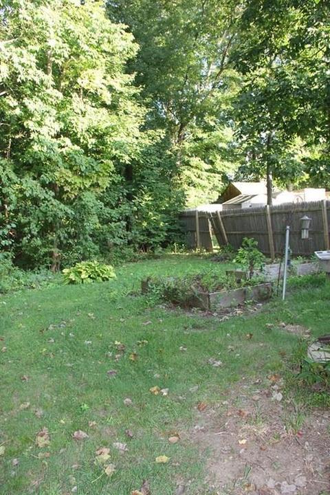 35 Vincent Cir, Worcester, MA 01604 photo 21