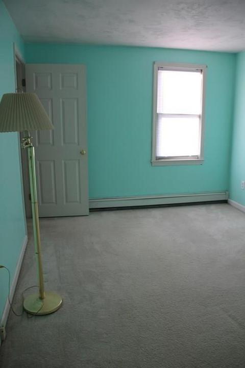35 Vincent Cir, Worcester, MA 01604 photo 16
