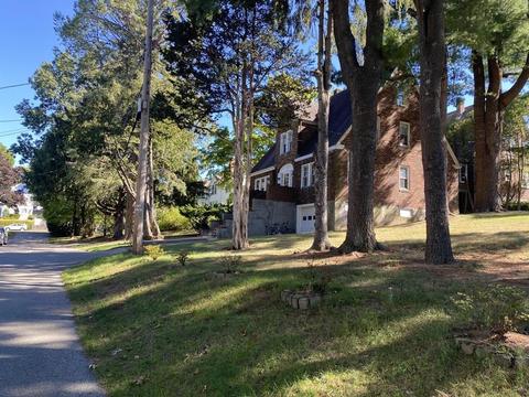 12 Allen St, Needham, MA 02492 photo 2