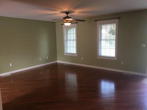 63 Arnold Ave, Chicopee, MA 01013 photo 4