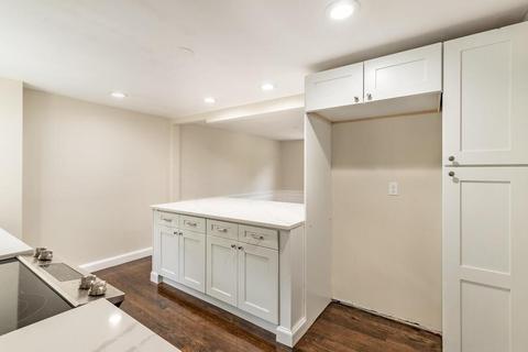 32 Forest St, Wakefield, MA 01880 photo 16