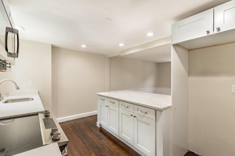 32 Forest St, Wakefield, MA 01880 photo 15
