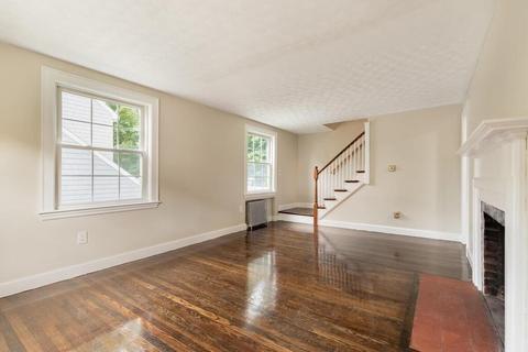 32 Forest St, Wakefield, MA 01880 photo 6