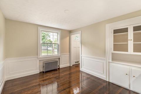 32 Forest St, Wakefield, MA 01880 photo 10