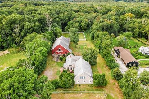 189 Hillside St, Milton, MA 02186 photo 1