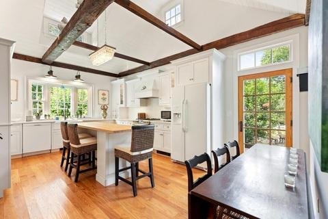 189 Hillside St, Milton, MA 02186 photo 22