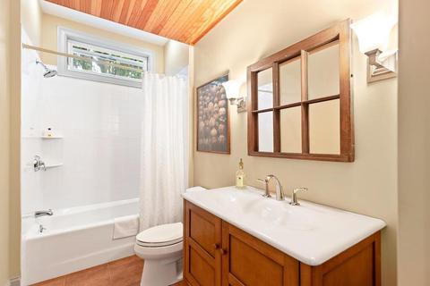 189 Hillside St, Milton, MA 02186 photo 28