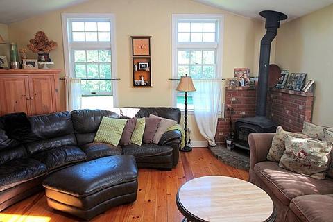 26 Kipling St, Springfield, MA 01118 photo 15