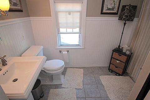 26 Kipling St, Springfield, MA 01118 photo 24