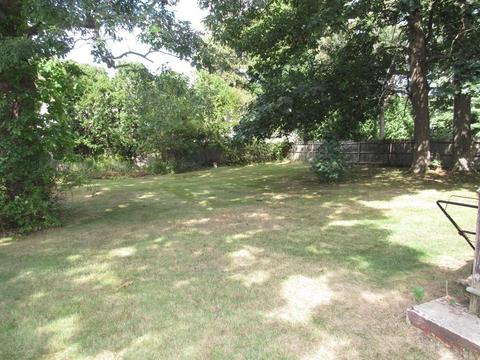 63 Coolidge Rd, Walpole, MA 02081 photo 12
