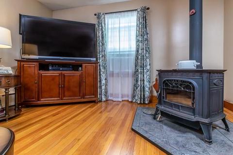 309 Albert St, Fall River, MA 02721 photo 6