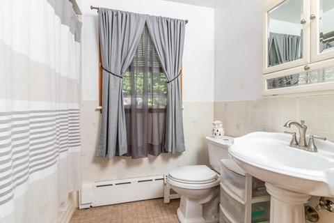 309 Albert St, Fall River, MA 02721 photo 15