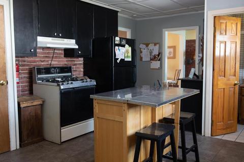 1316 Locust St, Fall River, MA 02723 photo 25