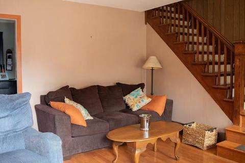 1316 Locust St, Fall River, MA 02723 photo 28
