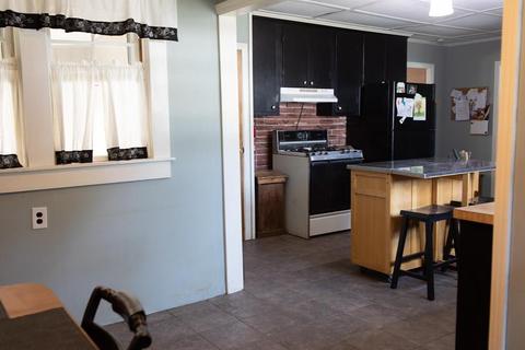 1316 Locust St, Fall River, MA 02723 photo 24