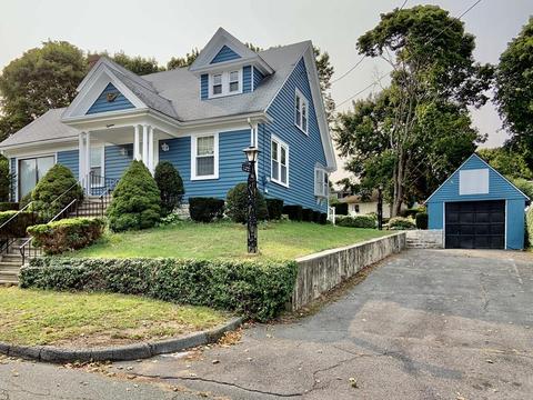 18 Davis Rd, Beverly, MA 01915 photo 1