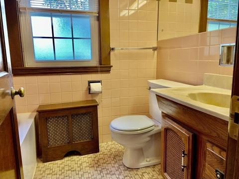 18 Davis Rd, Beverly, MA 01915 photo 16