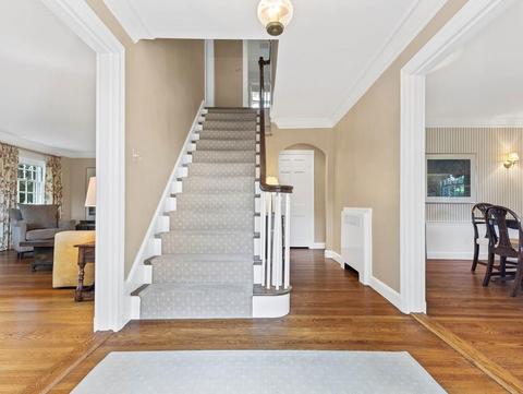 28 Boulder Rd, Wellesley, MA 02481 photo 4