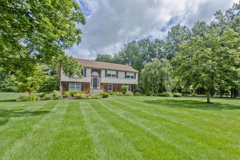 6 Pine Hill Rd, Easthampton, MA 01027 photo 2