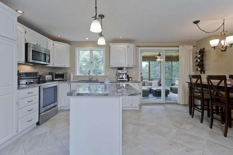 6 Pine Hill Rd, Easthampton, MA 01027 photo 8