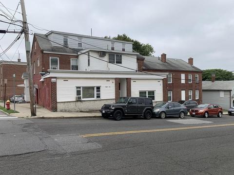 82 Springfield St, Chicopee, MA 01013 photo 1