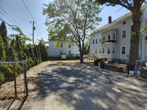 815 Walnut St, Fall River, MA 02720 photo 2