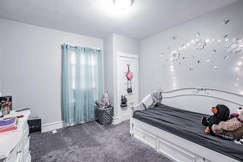96 Kenyon St, Springfield, MA 01109 photo 40