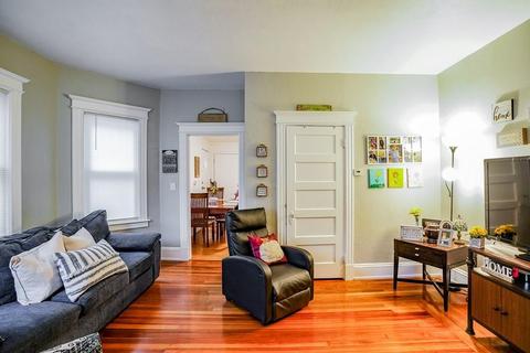 96 Kenyon St, Springfield, MA 01109 photo 7