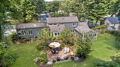 304 Franklin St, Reading, MA 01867 photo 4