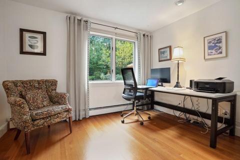 304 Franklin St, Reading, MA 01867 photo 17