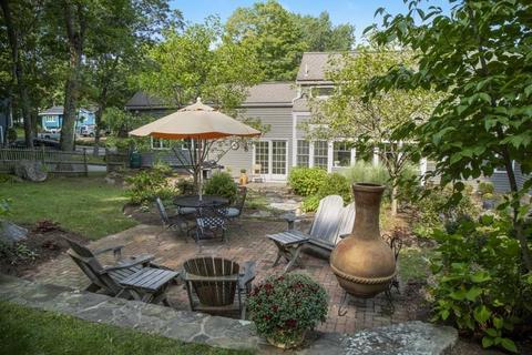 304 Franklin St, Reading, MA 01867 photo 8