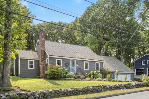 304 Franklin St, Reading, MA 01867 photo 2