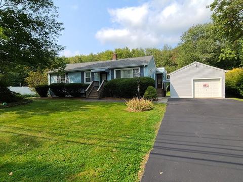 58 Putnam Hill Rd, Sutton, MA 01590 photo 1
