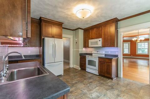 56 Riverview St, Springfield, MA 01108 photo 10