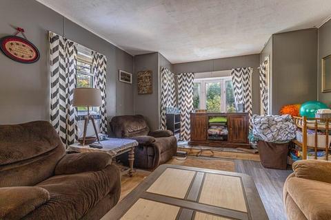 129 Oak Ave, Athol, MA 01331 photo 13