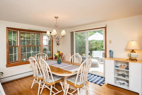 40 Chipmunk Ln, Eastham, MA 02642 photo 4