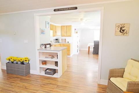 111 Groton St, Springfield, MA 01129 photo 5
