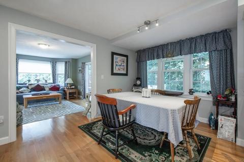 18 Elmview Pl, Dedham, MA 02026 photo 8