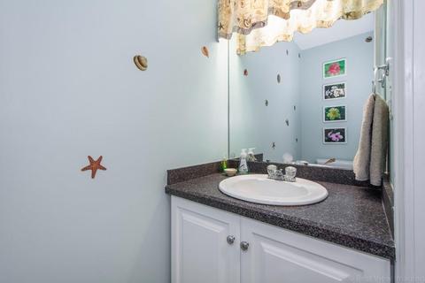 18 Elmview Pl, Dedham, MA 02026 photo 32