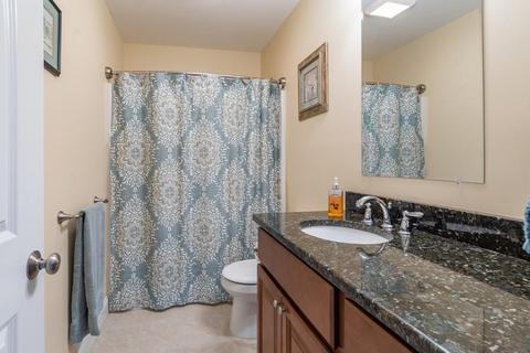 8 Crown Ct, Epping, NH 03042 photo 19