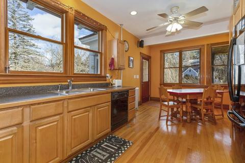 45 Washington Rd, Springfield, MA 01108 photo 8