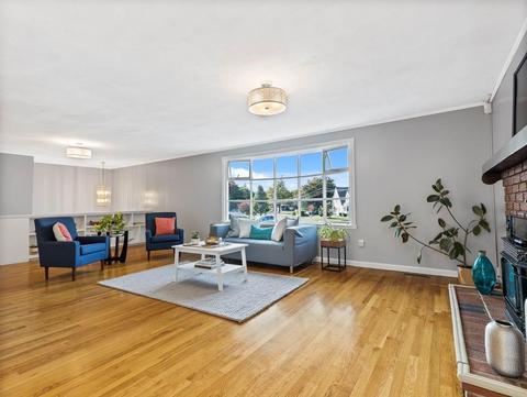 5 Gordon Rd, Natick, MA 01760 photo 3
