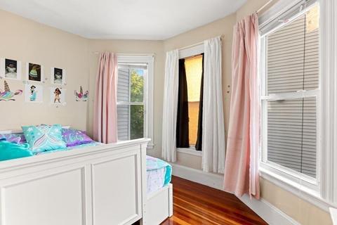 17 Vernal St, Everett, MA 02149 photo 11